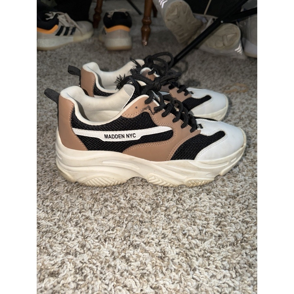 Steve Madden NYC Black Tan Sneakers Womens Size 9 Comfy Casual Fashion Chunky‎